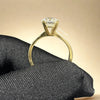 Buy engagement ring with IGI certified standard.